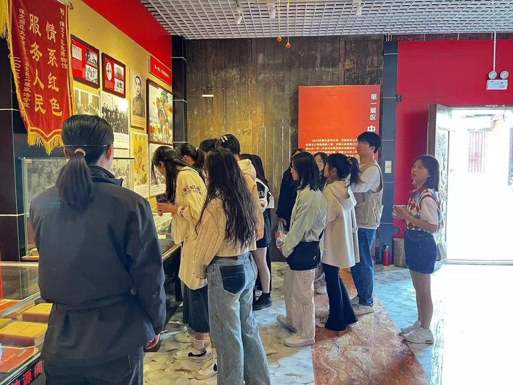 01ebf575314742ae969f854c4c811eca.jpg 01ebf575314742ae969f854c4c811eca.jpg